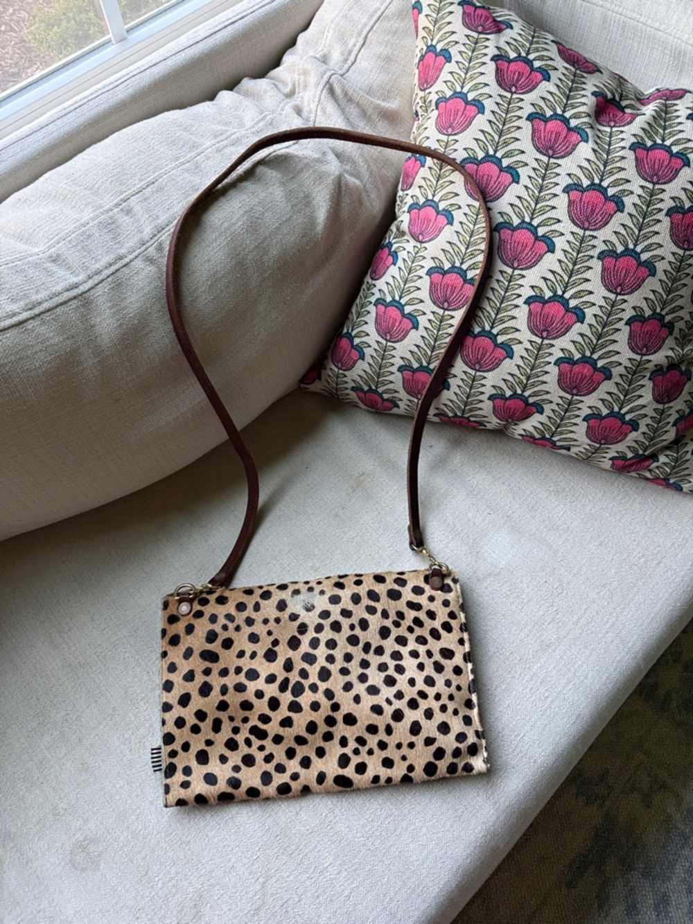 Meanwhile Leopard Print Crossbody Clutch - Brown/Black - Picture 4 of 4